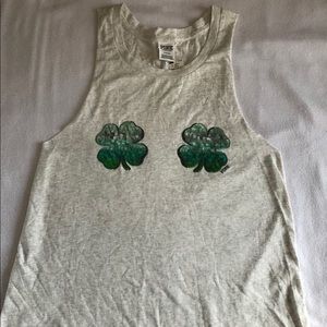 NWT VS PINK Medium BLING Shamrock ☘️ Muscle Tank